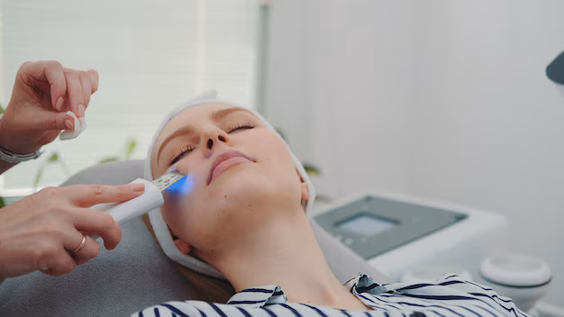 Peeling kawitacyjny – czym jest i jakie są zalety stosowania?